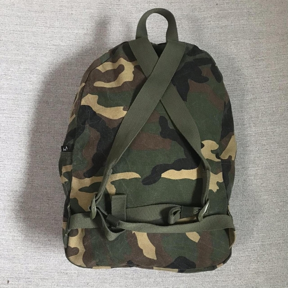 Herschel camouflage multi color backpack - Picture 3 of 4